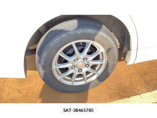 Toyota VOXY 2012-10 8132950-6