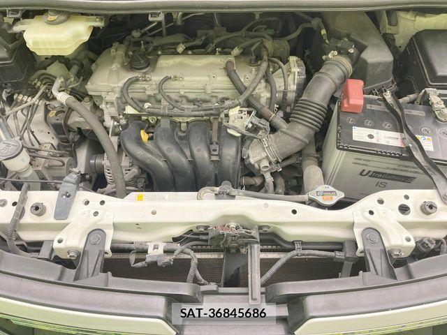 Toyota VOXY 2015-07 8132932-18