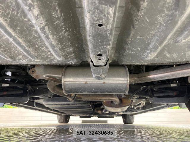 Toyota VOXY 2018-08 8132906-19