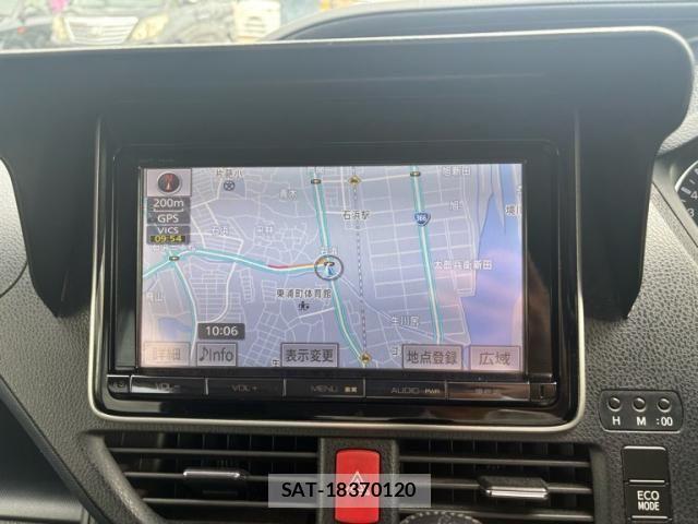 Toyota VOXY 2014-01 8132929-23