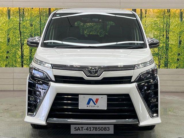 Toyota VOXY 2021-01 8132902-14