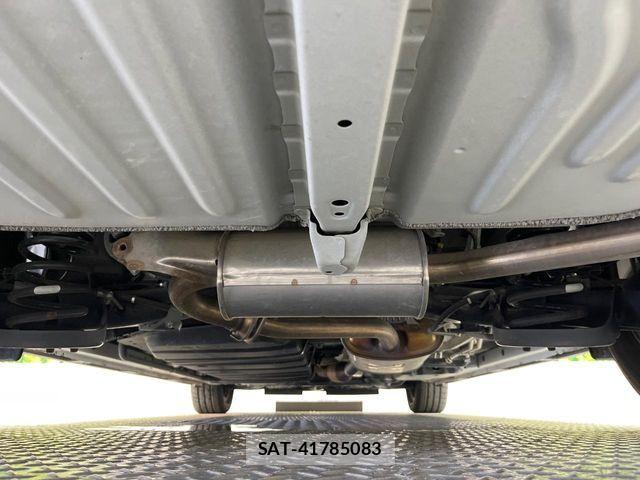 Toyota VOXY 2021-01 8132902-19