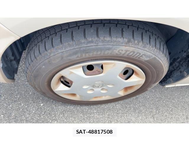 Toyota VOXY 2006-03 8132953-5