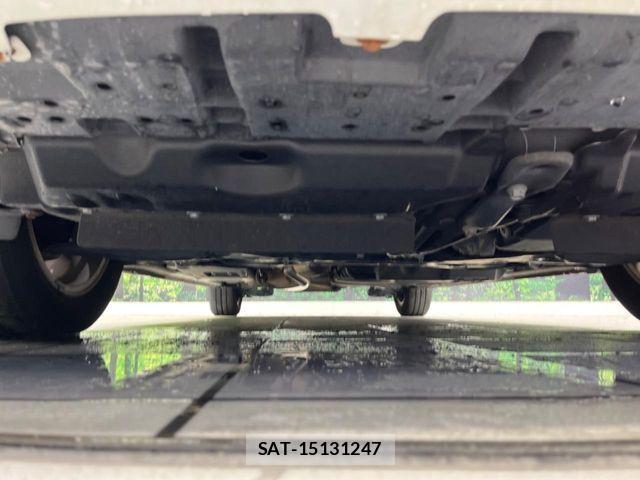 Toyota VOXY 2017-02 8132927-18
