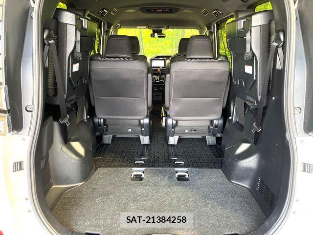 Toyota VOXY 2019-02 8132917-10