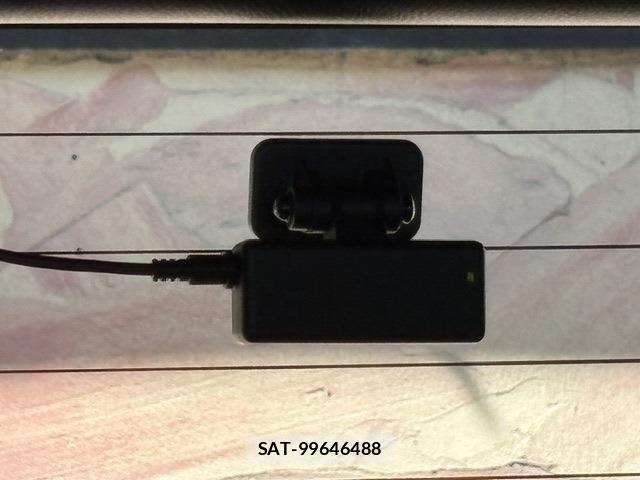 Toyota VOXY 2022-10 8132901-15