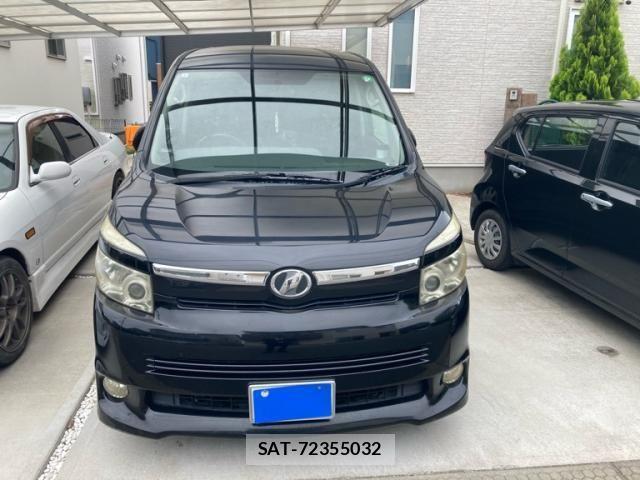 Toyota VOXY 2007-07 8132954-2