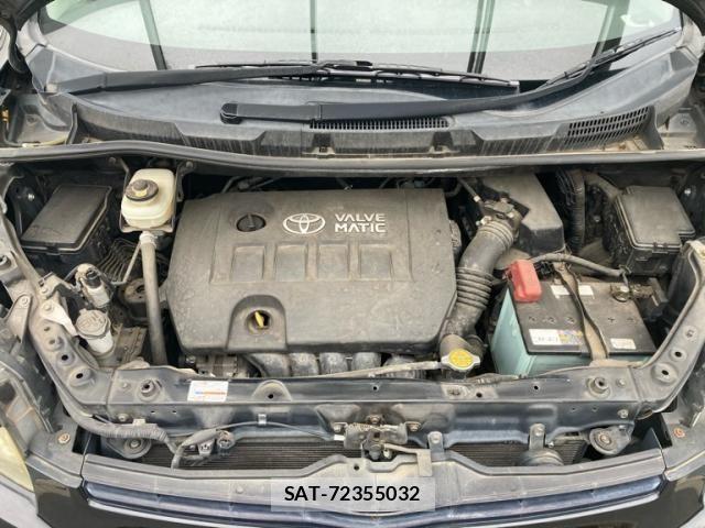 Toyota VOXY 2007-07 8132954-7