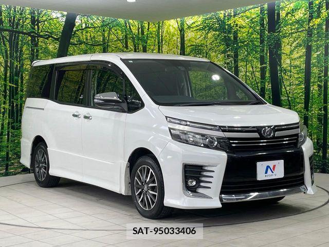Toyota VOXY 2016-09 8132928-16
