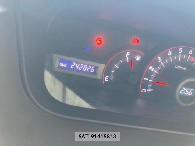 Toyota VOXY 2008-06 8132951-10