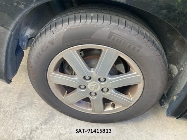 Toyota VOXY 2008-06 8132951-5