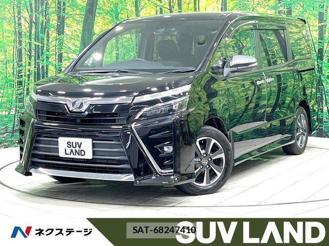 Toyota VOXY 2018-06 8132903-0