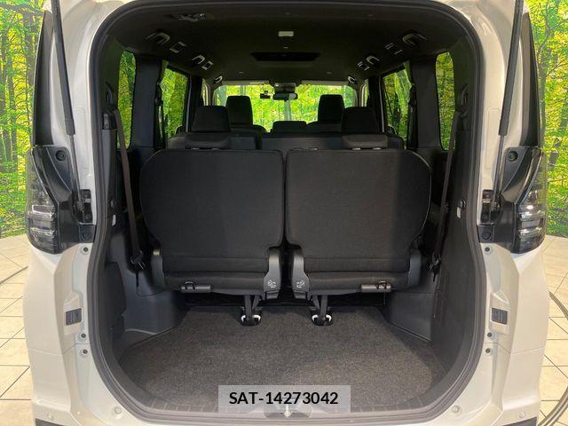 Toyota VOXY 2025-06 8132900-10