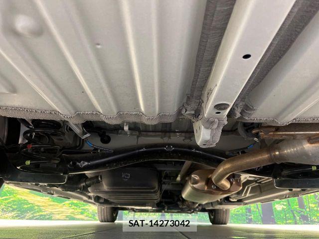 Toyota VOXY 2025-06 8132900-19