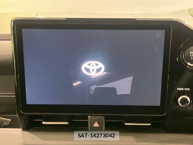 Toyota VOXY 2025-06 8132900-2
