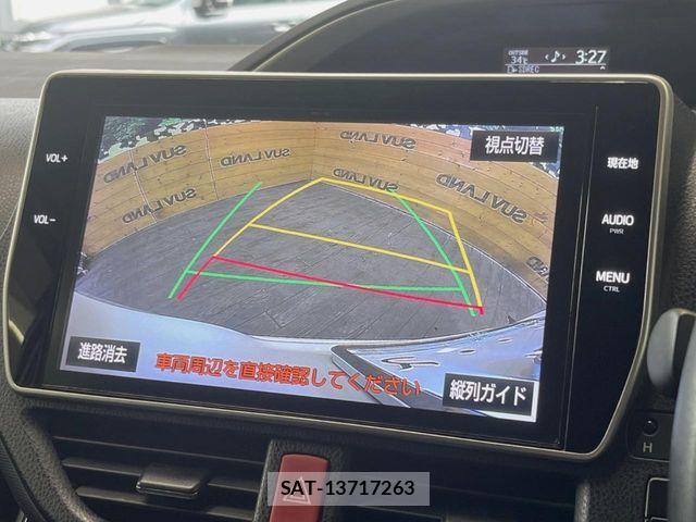 Toyota VOXY 2016-09 8132918-4