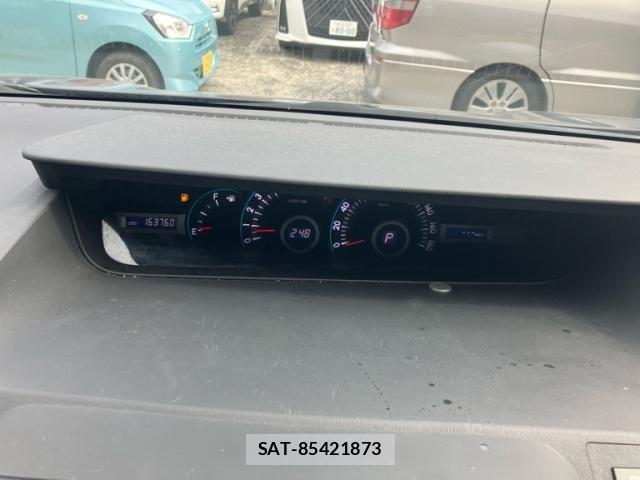 Toyota VOXY 2009-07 8132946-14