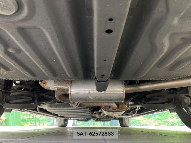 Toyota VOXY 2021-03 8146969-18