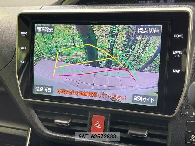 Toyota VOXY 2021-03 8146969-4
