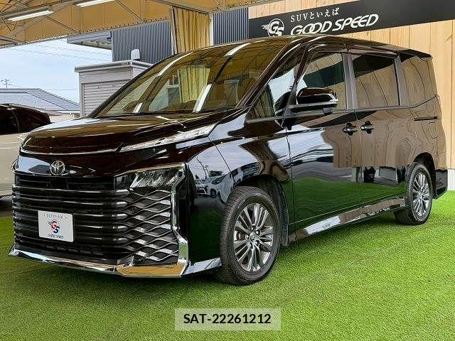 Toyota VOXY 2023-10 8146967-14