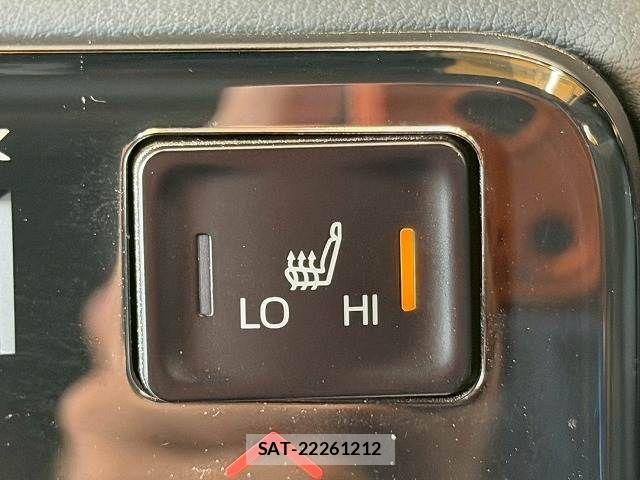 Toyota VOXY 2023-10 8146967-7