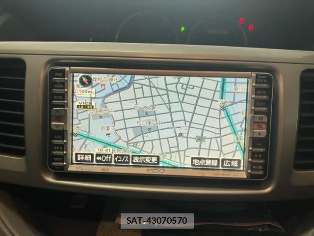 Toyota VOXY 2005-07 8146983-25