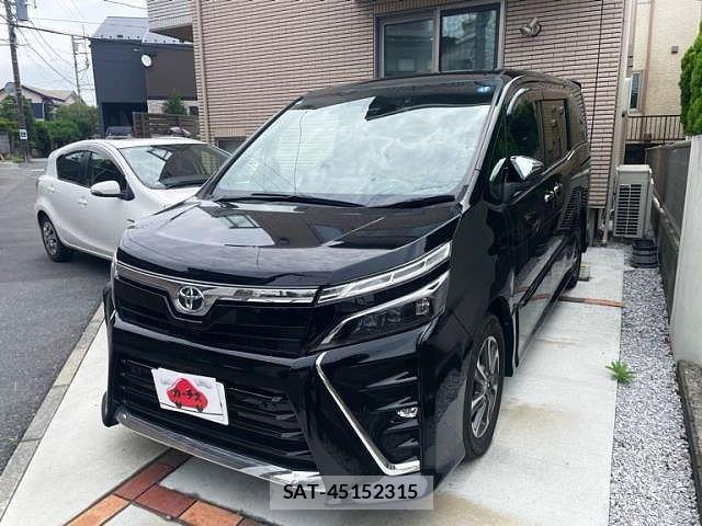 Toyota VOXY 2021-01 8146968-0