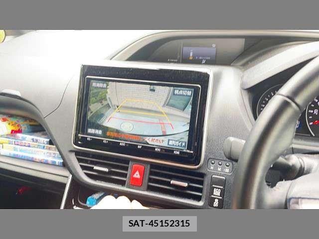 Toyota VOXY 2021-01 8146968-4