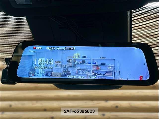 Toyota VOXY 2023-06 8146961-9