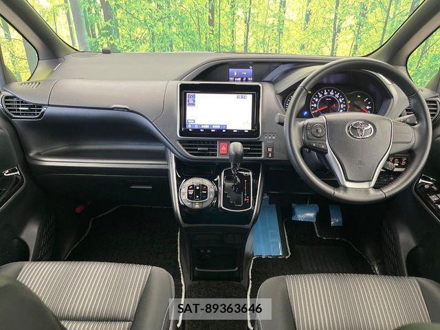 Toyota VOXY 2020-07 8146970-2