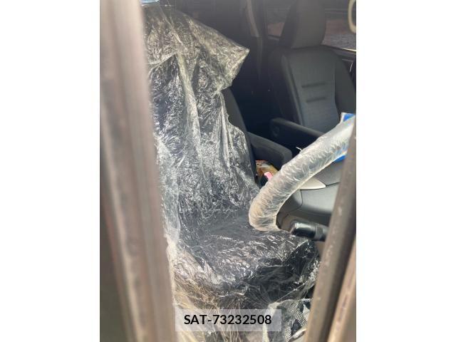 Toyota VOXY 2007-10 8146986-18
