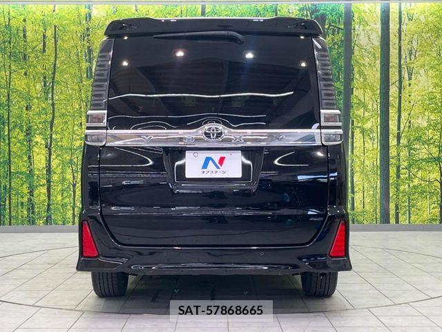 Toyota VOXY 2021-09 8146966-15