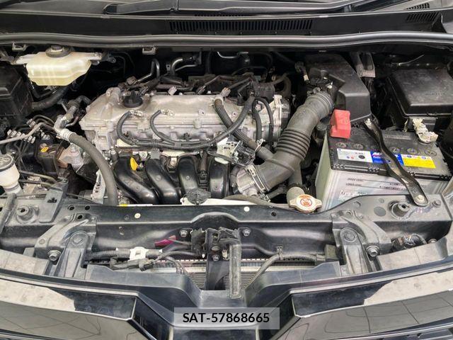 Toyota VOXY 2021-09 8146966-18
