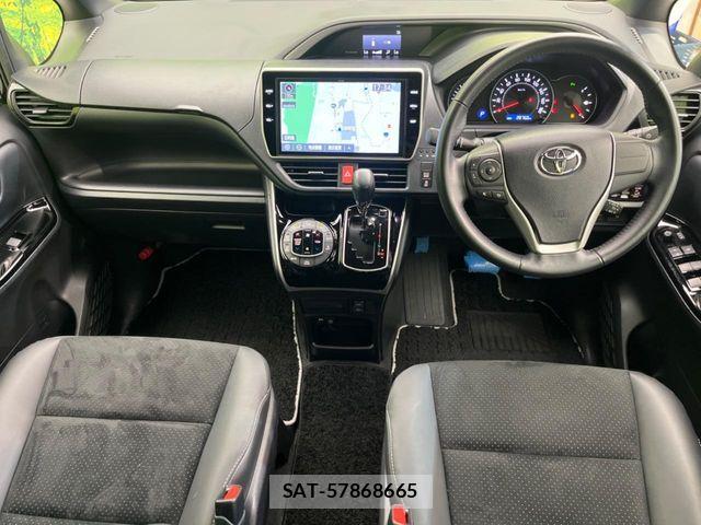 Toyota VOXY 2021-09 8146966-1