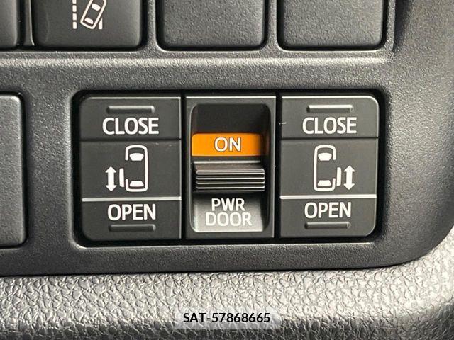 Toyota VOXY 2021-09 8146966-2
