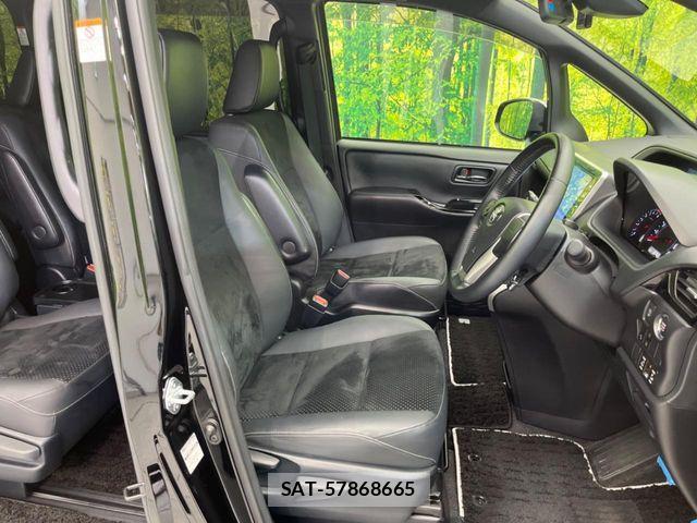 Toyota VOXY 2021-09 8146966-7