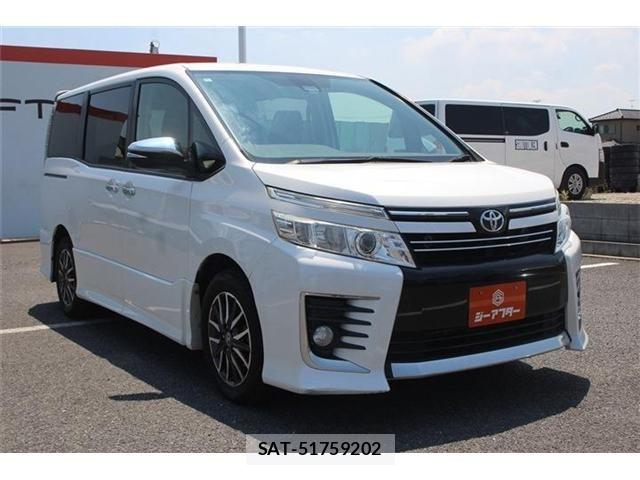 Toyota VOXY 2016-03 8146978-9