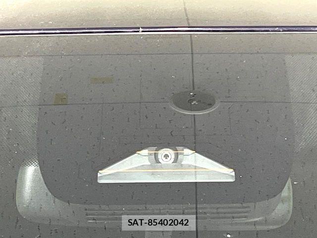 Toyota VOXY 2023-06 8146960-6