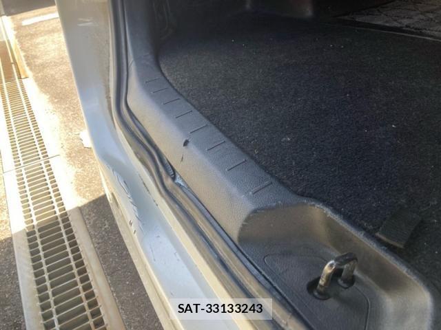 Toyota VOXY 2011-09 8159498-21