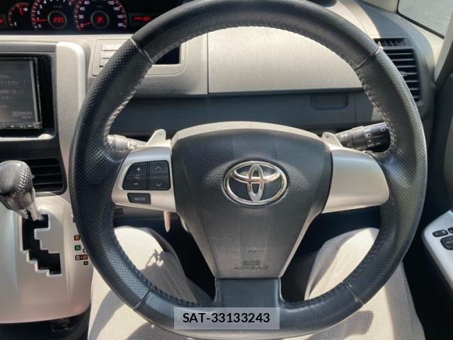Toyota VOXY 2011-09 8159498-4