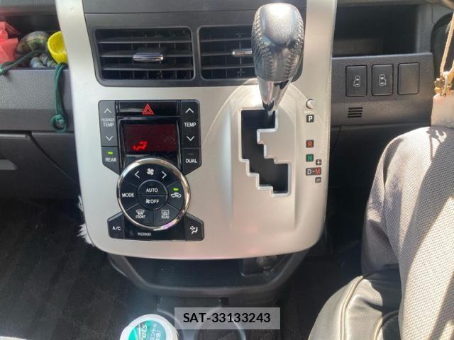 Toyota VOXY 2011-09 8159498-7