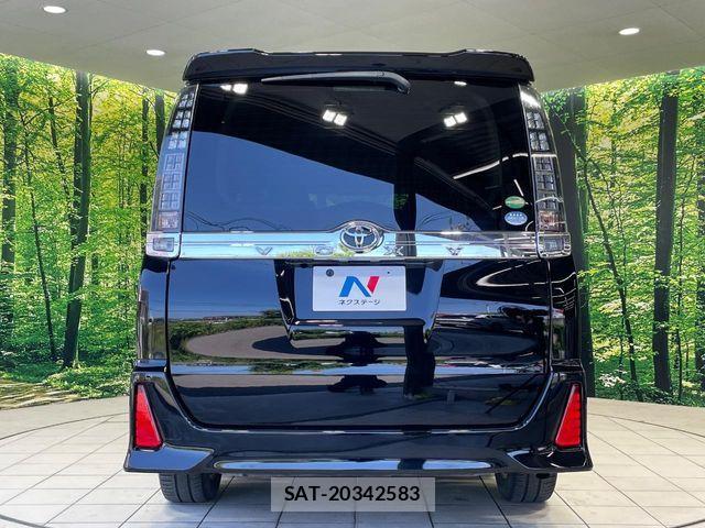 Toyota VOXY 2015-09 8159496-14
