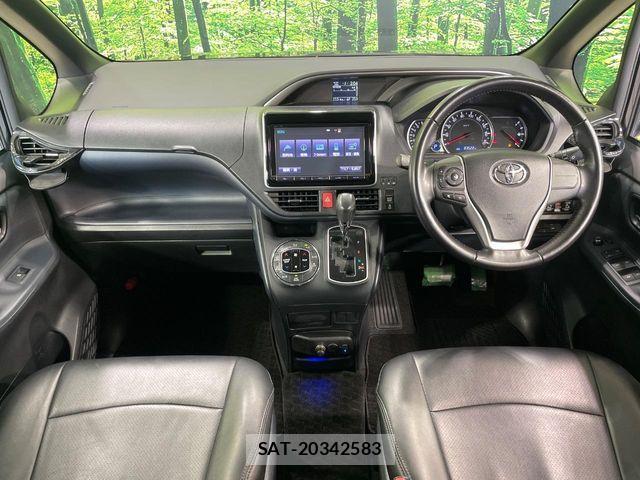 Toyota VOXY 2015-09 8159496-1