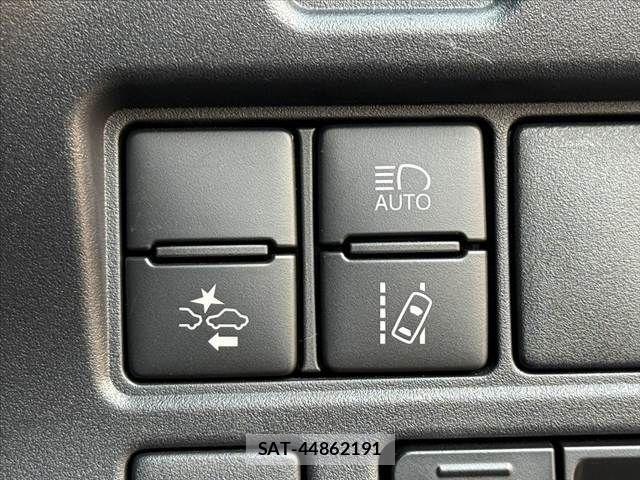 Toyota VOXY 2019-01 8159495-4