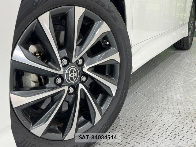 Toyota VOXY 2023-07 8159486-12