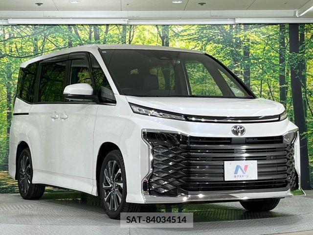 Toyota VOXY 2023-07 8159486-15