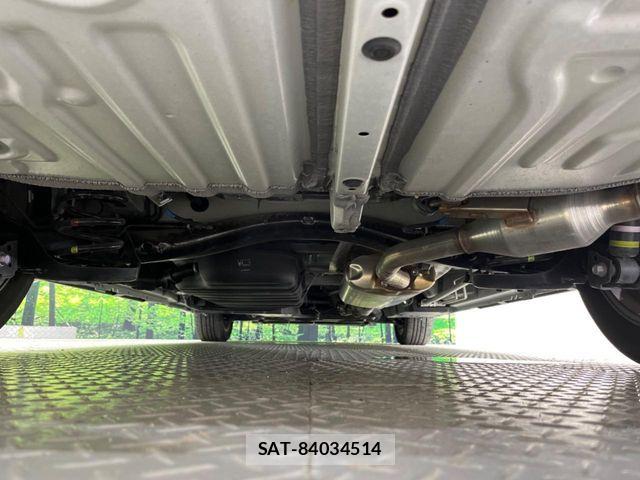 Toyota VOXY 2023-07 8159486-18