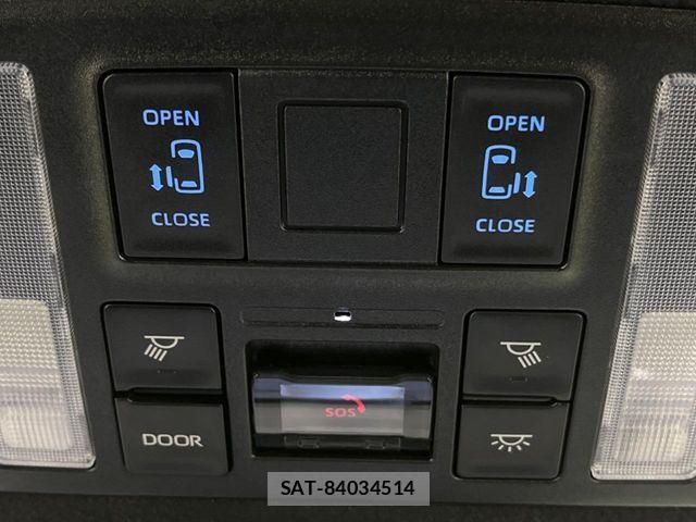 Toyota VOXY 2023-07 8159486-4
