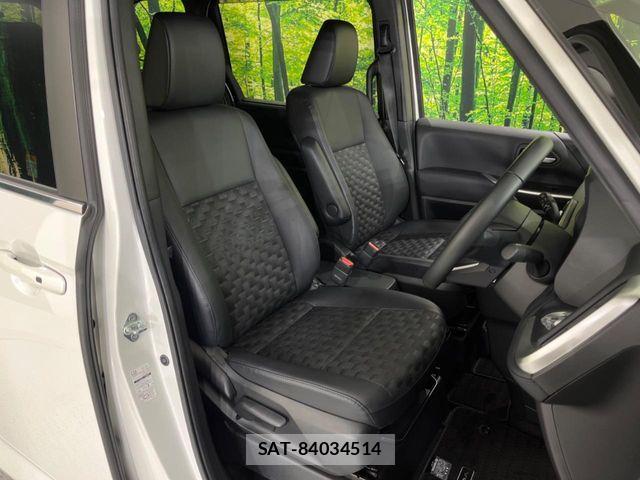 Toyota VOXY 2023-07 8159486-6