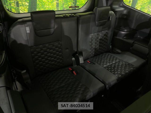 Toyota VOXY 2023-07 8159486-8